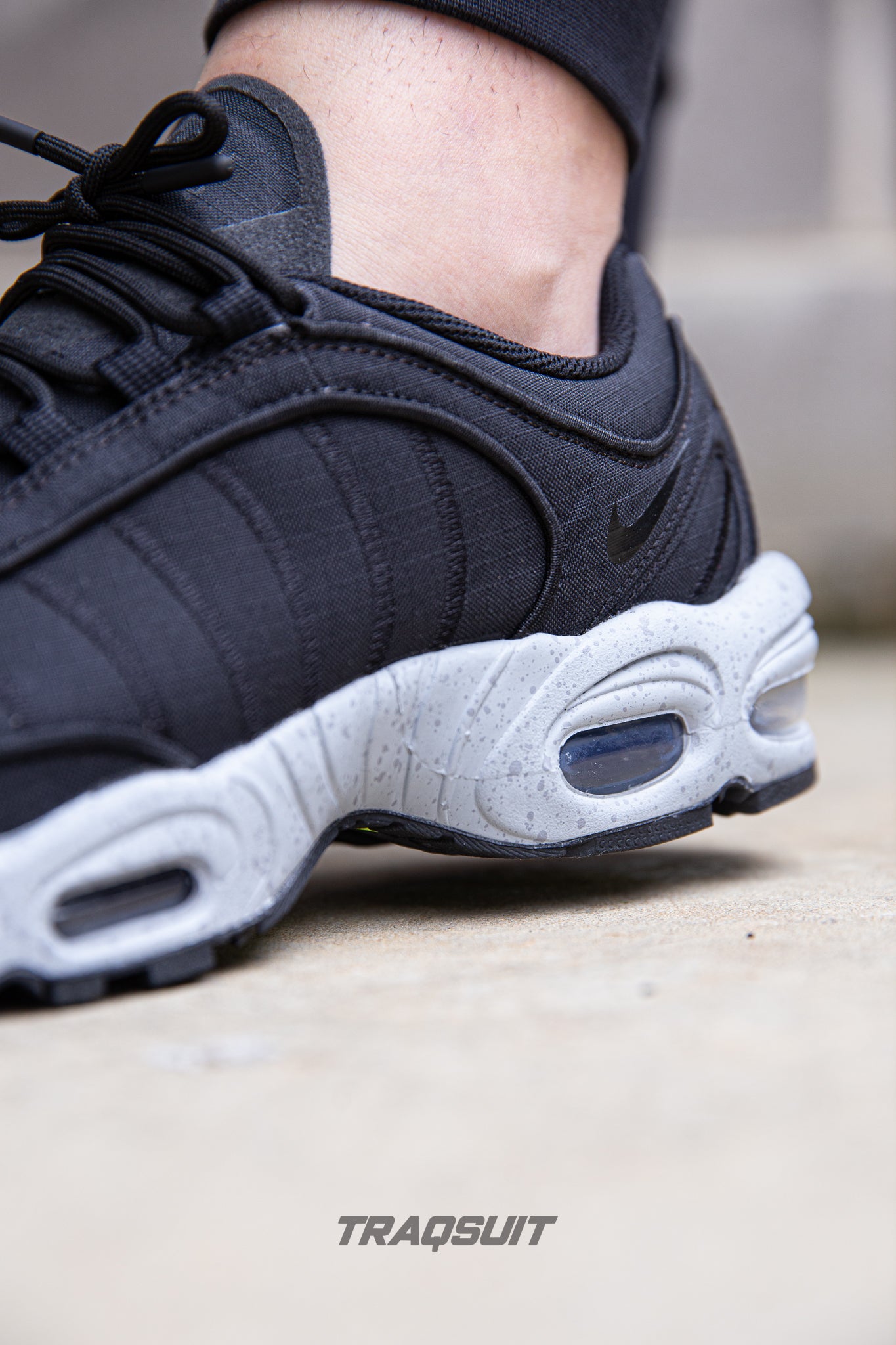 Tailwind IV ‘Oreo’