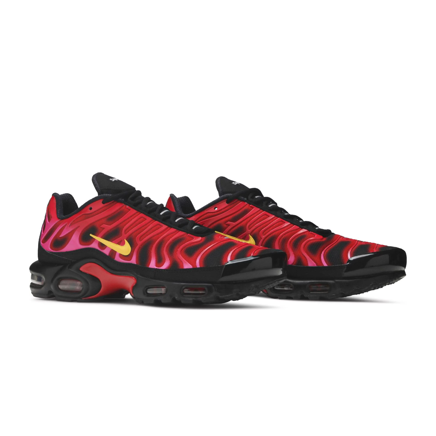 Air Max Plus ‘Supreme Fuchsia Red’