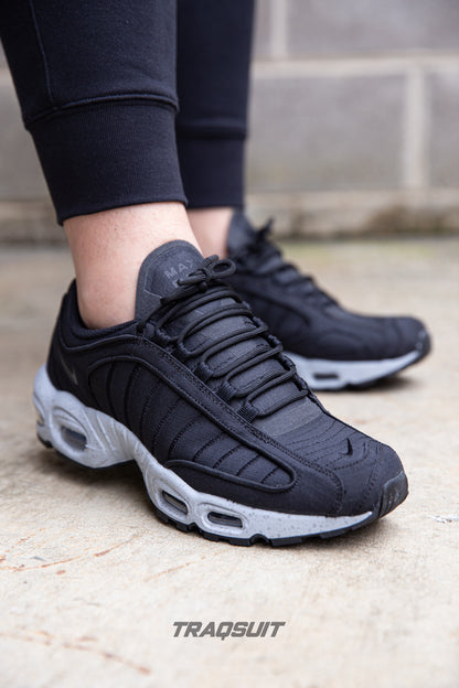 Tailwind IV ‘Oreo’