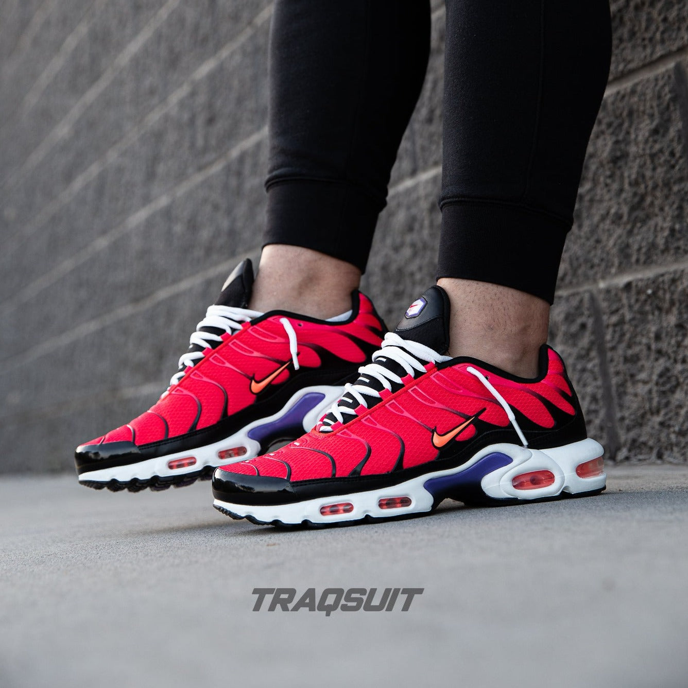 Nike tn clearance all red