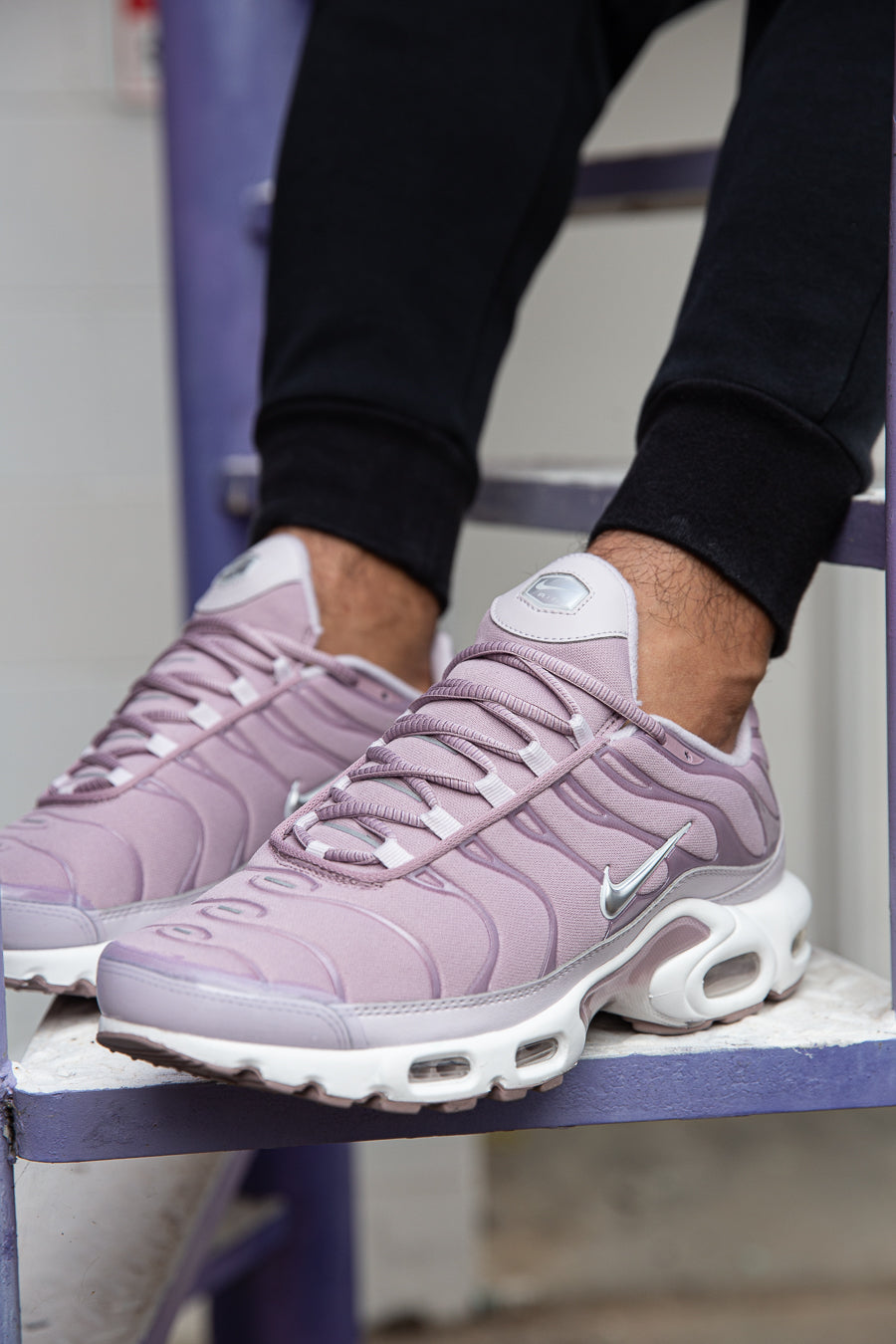 Air Max Plus Plum Fog TRAQSUIT