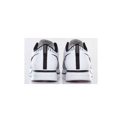 Flyknit Trainer ‘White Black’ (2012)