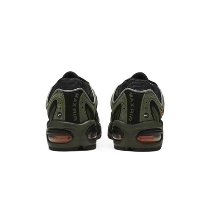 Tailwind IV ‘Undefeated’