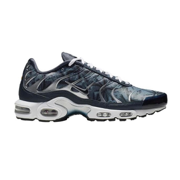 Air Max Plus ‘Navy Palms’